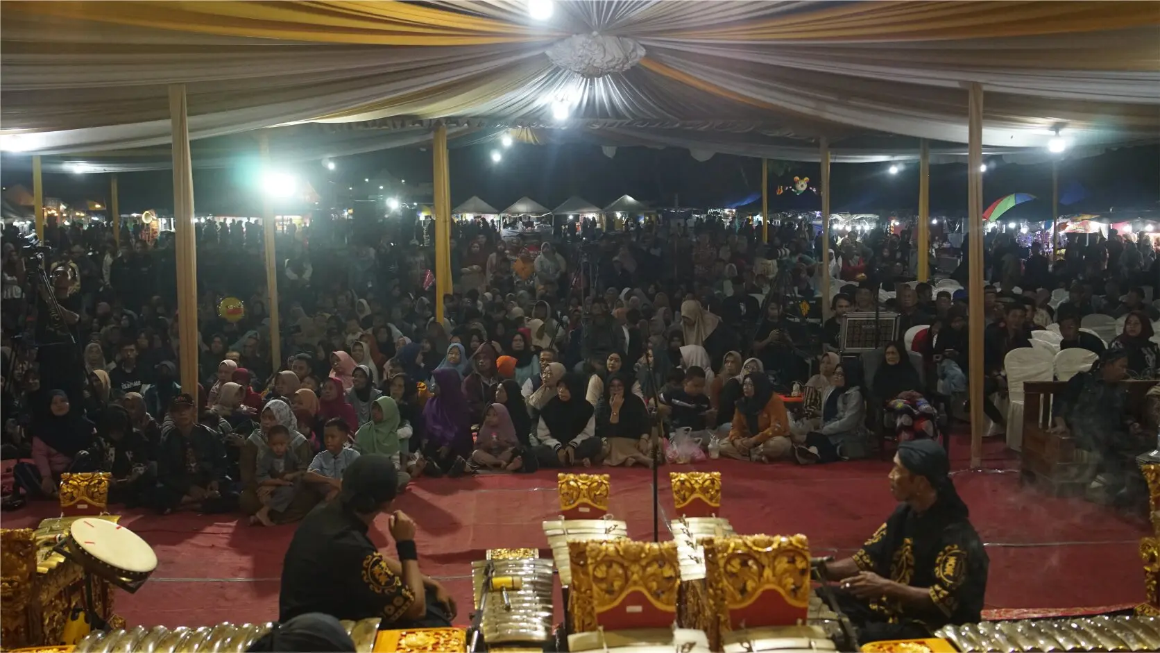 Stand UMKM dan Kuliner Lokal