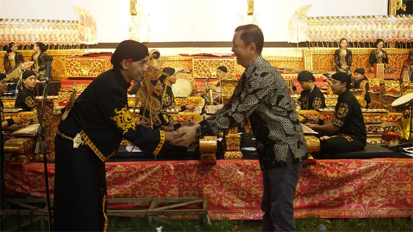 Kesenian Tari Tradisional